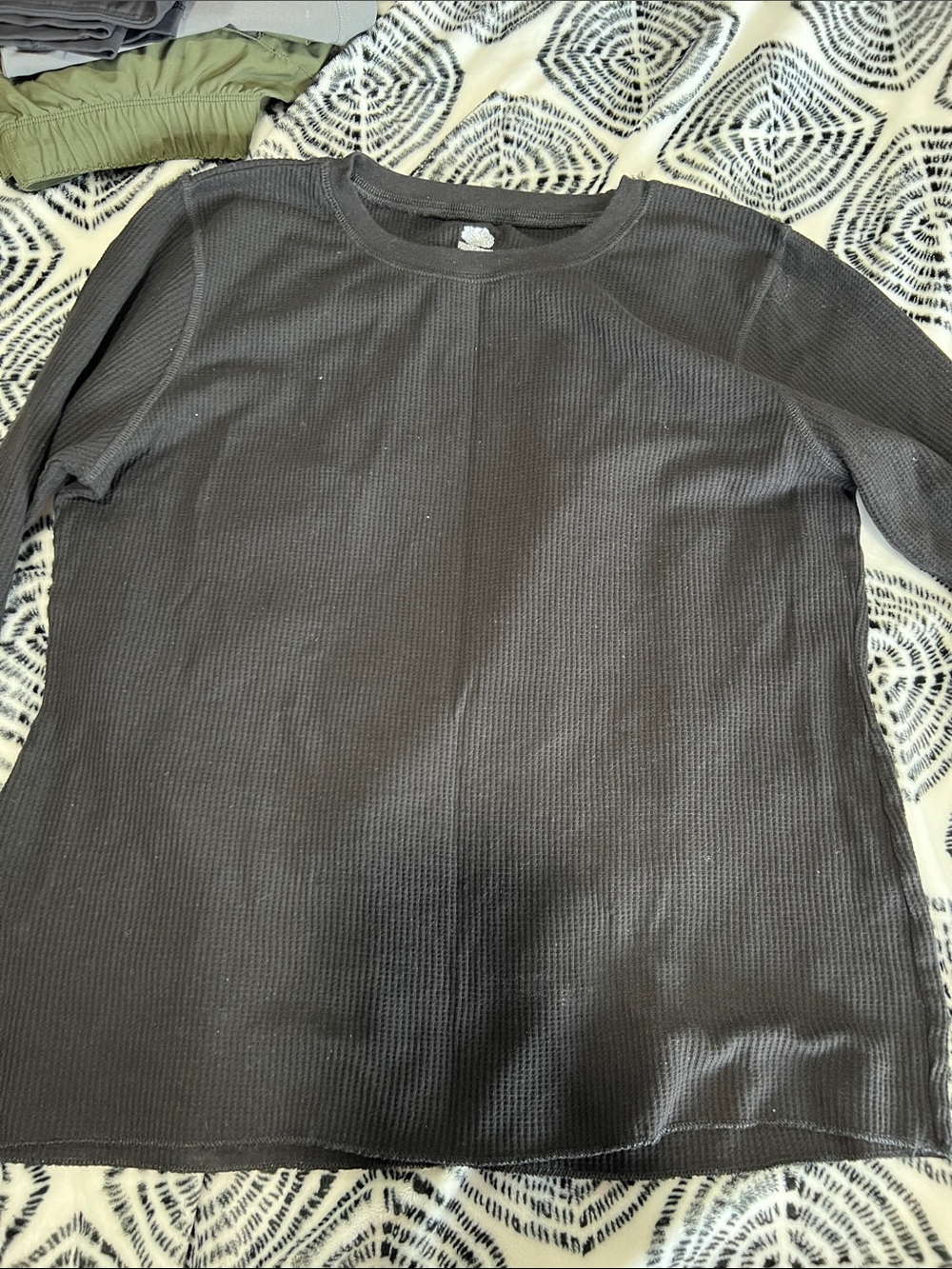 Fruit of the Loom Black Waffle Knit Thermal Top XL 16-18